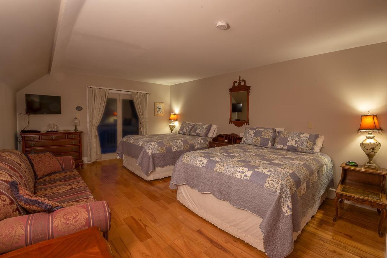 St. Martins Country Inn & Vaughan'S Restaurant Bagian luar foto